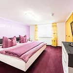 Apartment Feriendomizil Frey *